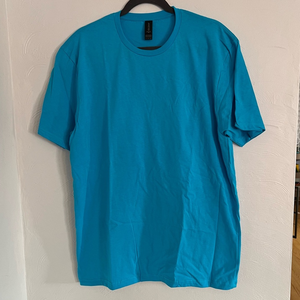 Gildan SoftStyle Basic Tee